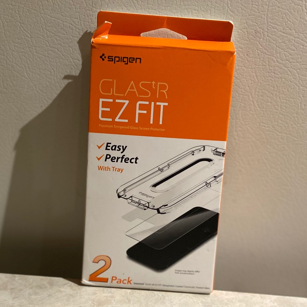 Spigen IPhone 11 Pro /Xs/X glass screen protector